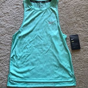 Brand new Nike tank